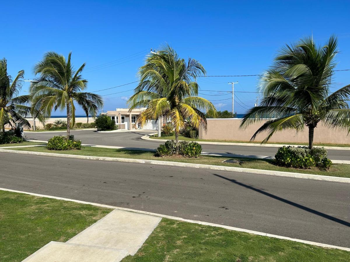 Seamist Villa @Oceanpointe Lucea Comfy 2Br W/Pool Gym & Parking Zewnętrze zdjęcie