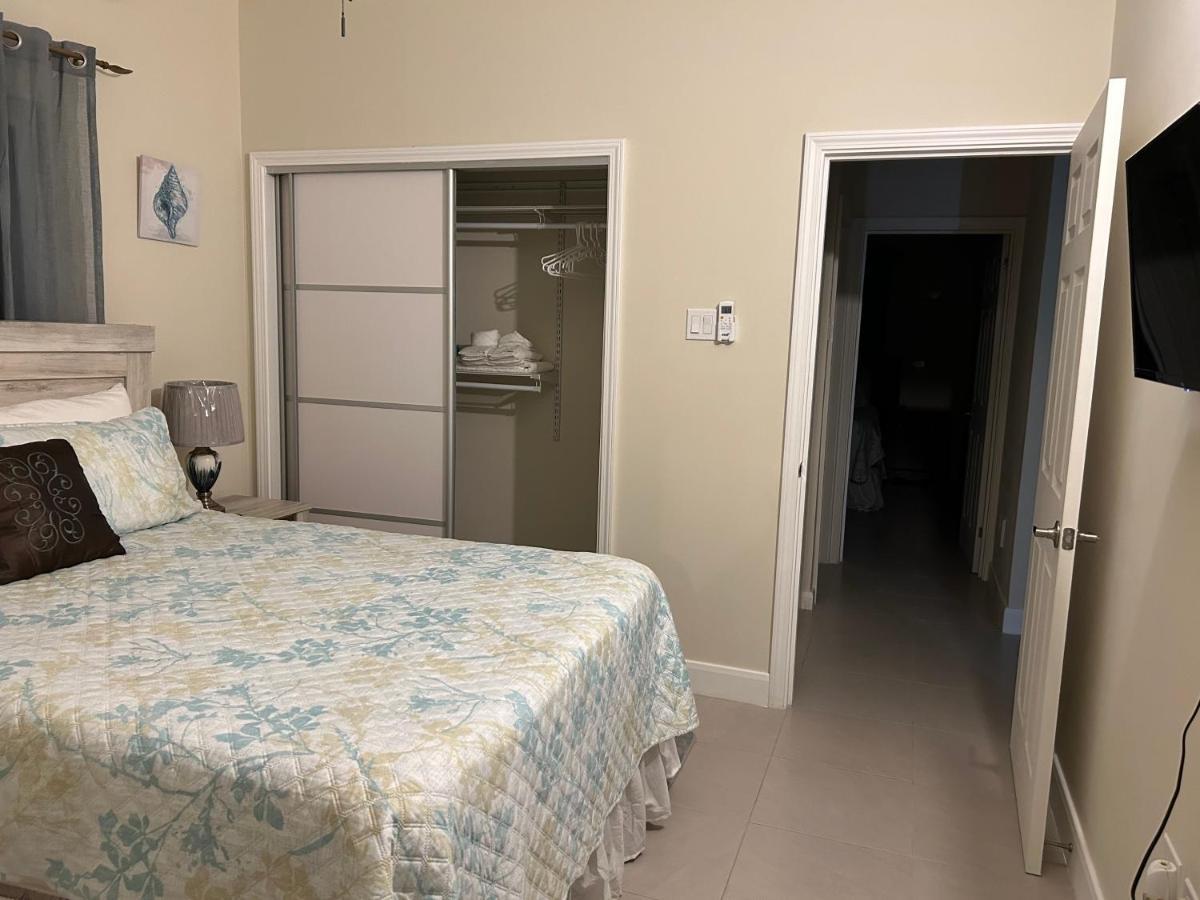 Seamist Villa @Oceanpointe Lucea Comfy 2Br W/Pool Gym & Parking Zewnętrze zdjęcie