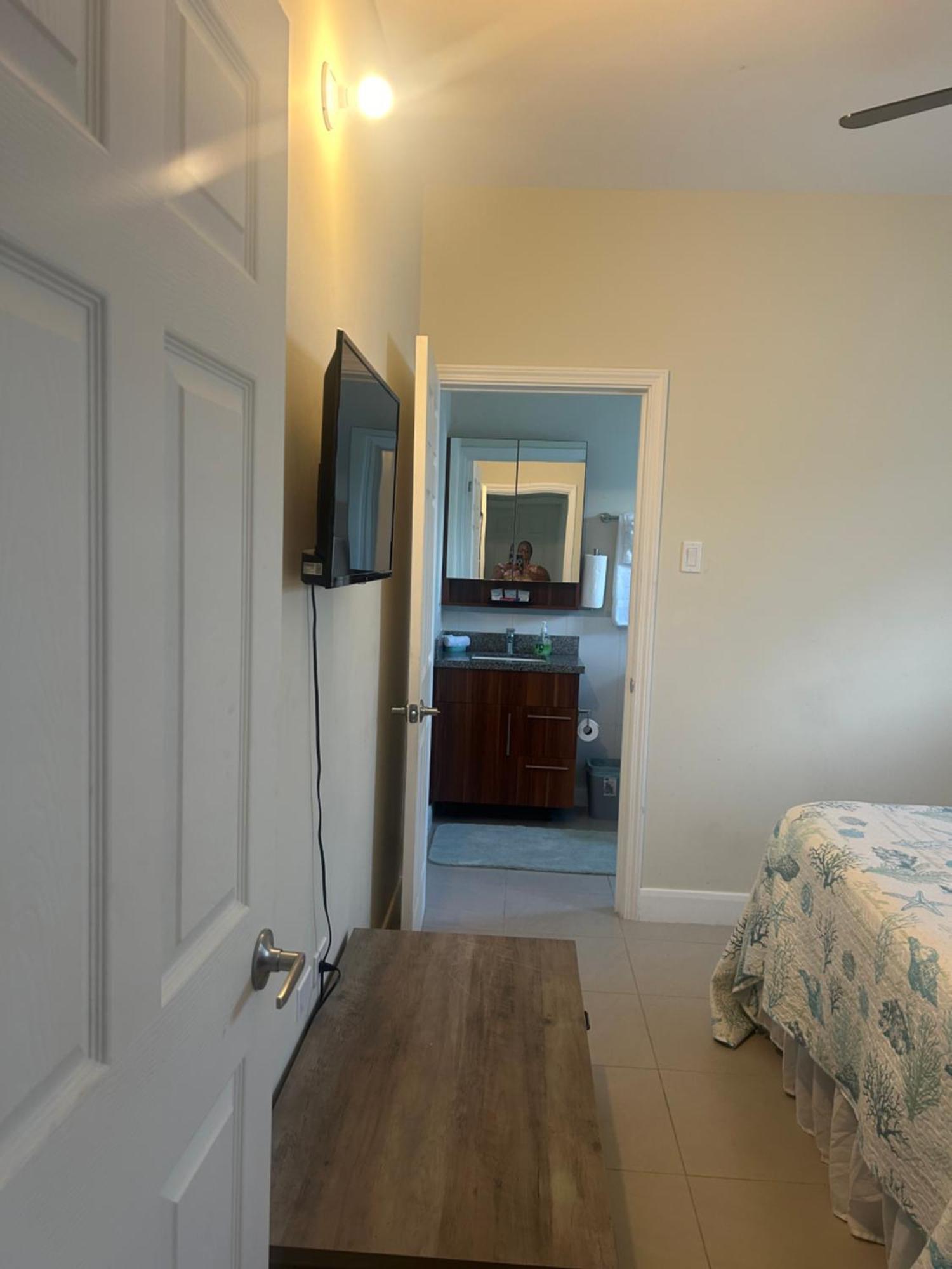 Seamist Villa @Oceanpointe Lucea Comfy 2Br W/Pool Gym & Parking Zewnętrze zdjęcie